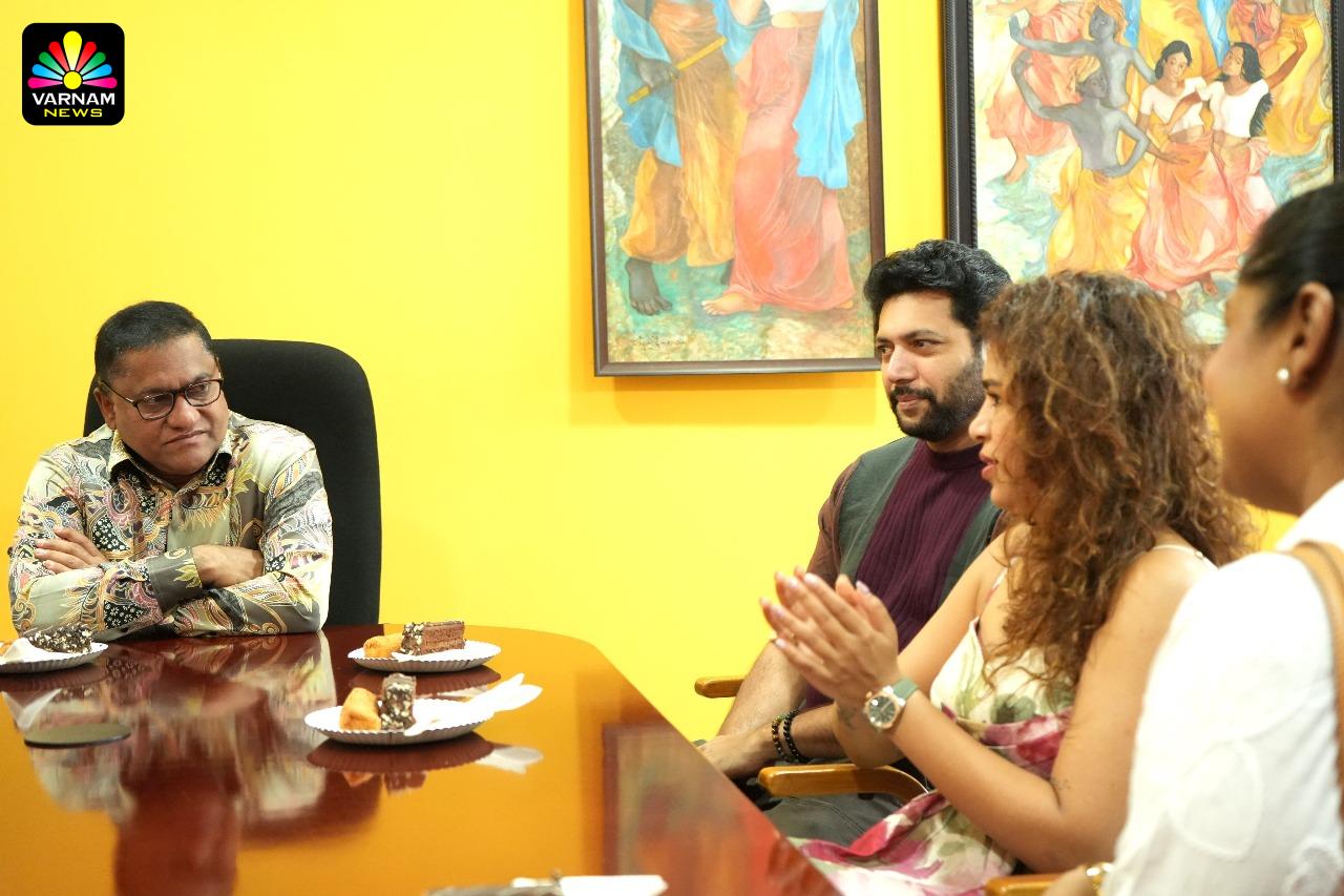 அமைச்சரை சந்தித்த ரவி மோகன் மற்றும் பாடகி கெனீஷா