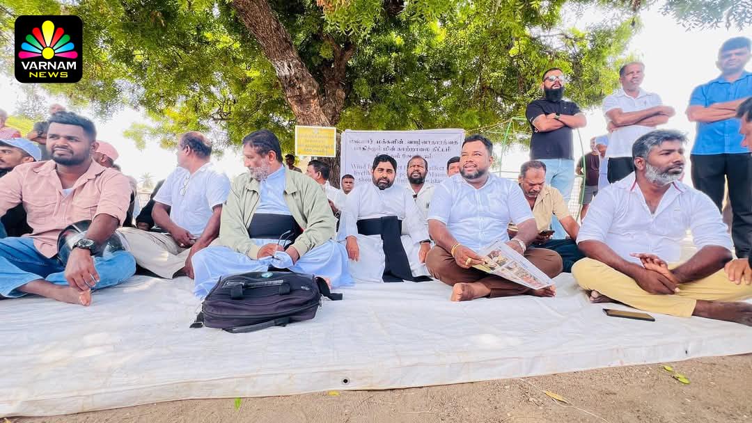மன்னாரில் இரண்டாவது நாளாகவும் தொடர் போராட்டம்