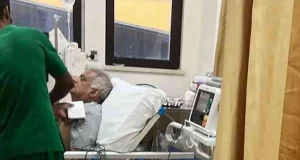 ரணில் விக்ரமசிங்க வைத்தியசாலையிலிருந்து வெளியேறினார்