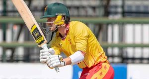 இலங்கை அணிக்கு 176 ஓட்டங்கள் வெற்றியிலக்கு