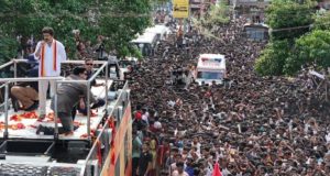 விஜய்யின் திருச்சி பிரச்சாரம் -கடும் போக்குவரத்து நெரிசல்