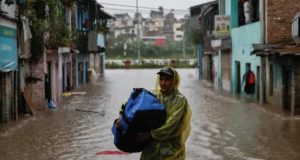 நேபாளத்தில் வெள்ளம் காரணமாக 47 பேர் பலி