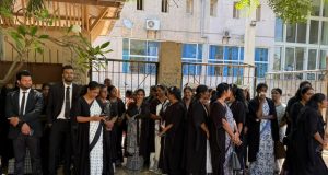 யாழில் சட்டத்தரணிகள் பணிப்புறக்கணிப்பு