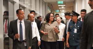 பிரதமர் சீனாவுக்கு இன்று சீனாவுக்கு விஜயம்