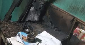 தலவாக்கலையில் குடியிருப்பு பகுதியொன்றில் தீ பரவல்