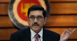 பொருளாதாரம் தொடர்பான கேள்விகளுக்கு பாராளுமன்றத்துக்கு வருகை தந்து பதிலளிக்க தயார் – மத்திய வங்கி ஆளுநர்