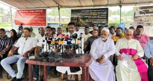 மன்னார் காற்றாலை மின் திட்டத்திற்கு எதிரான போராட்டம் நிறைவு