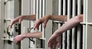 மாத்தறை சிறைச்சாலையிலிருந்து கைதி ஒருவர் தப்பியோட்டம்