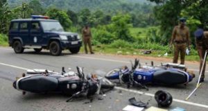 கேகாலை – அவிசாவளை வீதியில் கோர விபத்து – ஒருவர் பலி
