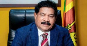 இலக்கை நோக்கி பயணிப்போம்