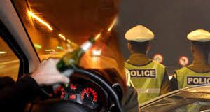 மதுபோதையில் வாகனம் செலுத்திய 422 சாரதிகள் கைது