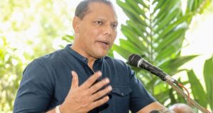 தயாசிறியின் கட்சி உறுப்புரிமை குறித்து பிறப்பிக்கப்பட்ட உத்தரவு