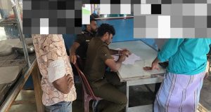 மன்னாரில் உணவகங்கள் மீது தொடரும் சட்ட நடவடிக்கை