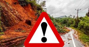 8 மாவட்டங்களுக்கு 2 ஆம் நிலை மண்சரிவு அபாய எச்சரிக்கை நீடிப்பு
