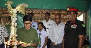 மன்/ மடுக்கரை பாடசாலையில் பல் மருத்துவமனை மற்றும் தொற்றா நோய்கள் குறித்த மருத்துவ கிளினிக்