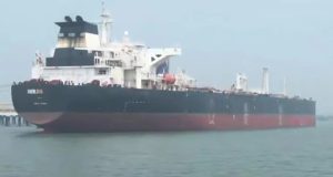 மத்திய கிழக்கு பதற்றம் – 16 கப்பல்களுக்கு தாக்குதல்