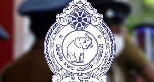உயர் பொலிஸ் அதிகாரிகள் குழுவொன்றுக்கு இடமாற்றம்