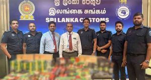 சீன சிகரட்டுக்களுடன் இரு வௌிநாட்டவர்கள் கைது