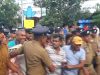கோட்டை ரயில் நிலையத்திற்கு முன்னால் பதற்றம்