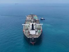 ஹோர்முஸ் நீரிணையை கடந்த ஈரானிய கப்பல்கள்