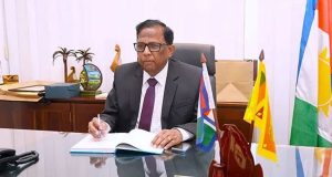 வவுனியா முதல்வர், சாவகச்சேரி உப தவிசாளர் பதவி நீக்கம்